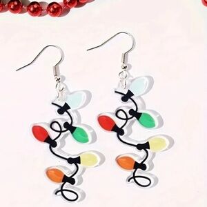 Christmas Lightbulb String Dangle Earrings – Lightweight &‎ Holiday Ready